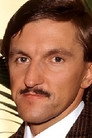 Roy Hunter isTeacher
