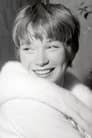 Shirley MacLaine isFran Kubelik