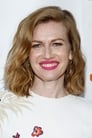 Mireille Enos isLizzy Murray