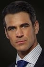 Eddie Cahill isJim Craig