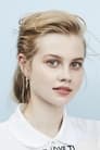 Angourie Rice isBailey Michaels