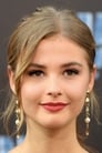 Stefanie Scott isMary