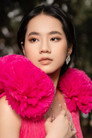 Hà Phương isVân