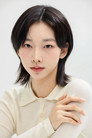 Kang Yoo-hee isStudent