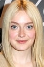 Dakota Fanning isRonnie Fuller