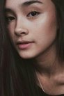 Caitlin Halderman isAmbar