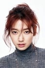 Park Shin-hye isYoo Hye-jeong