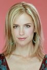 Kelly Preston isKim