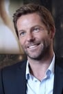 Jamie Bamber is Major Roy Finch