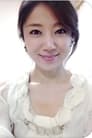 Sa Moon-young isPark Ha Neul / Female Student / Female Extra (voice)