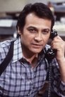 Richard Yniguez isCabo Mendoza