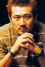 Hidenobu Kiuchi isHirokazu Ukita (voice)