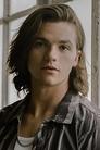 Joel Courtney isZach Henderson