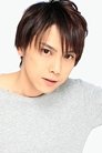 Yuuki Masuda isJun Isurugi (voice)