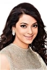 Juhi Chawla isSeema Kapoor