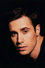 Freddie Prinze Jr. isRyan Dunne