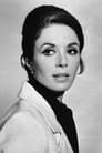 Dana Wynter isWRNS Second Officer Anne Davis