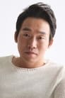 Cho Jae-ryong isKing Group manager