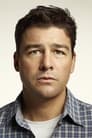 Kyle Chandler isMitchell