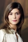 Audrey Tautou isAmélie Poulain