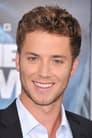 Jeremy Sumpter isJacob