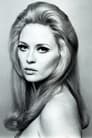 Faye Dunaway isVicki Anderson