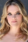 Missi Pyle isCarrie Ingall