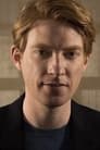 Domhnall Gleeson isTim Lake