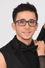 Rodrigo Noya isValentín