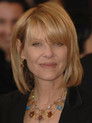 Kate Capshaw isHelen