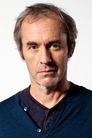 Stephen Dillane isKing Edward I of England