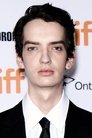 Kodi Smit-McPhee isPeter Gordon