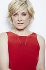 Amy Carlson isWendy