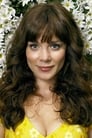 Anna Friel isVictoria