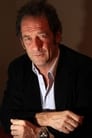 Vincent Lindon isRichard le jeune policier