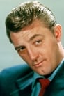 Robert Mitchum isLieutenant Elgart