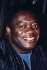 Yaphet Kotto isMajor Connolly