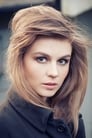 Katja Herbers isFanny Philips