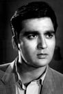 Sunil Dutt isDharamraj Singh / Thakur Prithviraj Singh