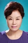 Ban Hye-ra isJong-su's Mom