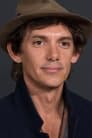 Lukas Haas isDanny Raymer