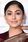 Mrunal Thakur isSonia