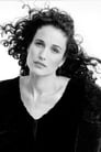 Andie MacDowell isSuzanne