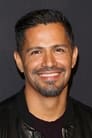 Jay Hernandez isJoaquin 'Wack' Campos