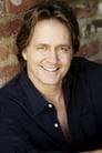 Guy Ecker isDaniel Villanueva