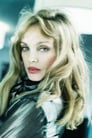 Arielle Dombasle isValérie Fisher