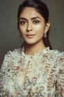 Mrunal Thakur is