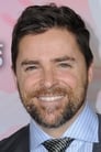 Kavan Smith isMichael Frakes