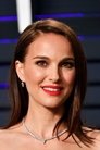 Natalie Portman isPadmé Amidala
