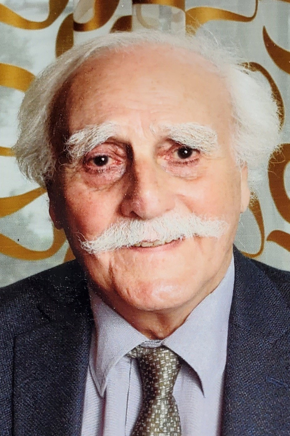 Howard Ryshpan as Geppetto (voice) in Pinocchio 3000